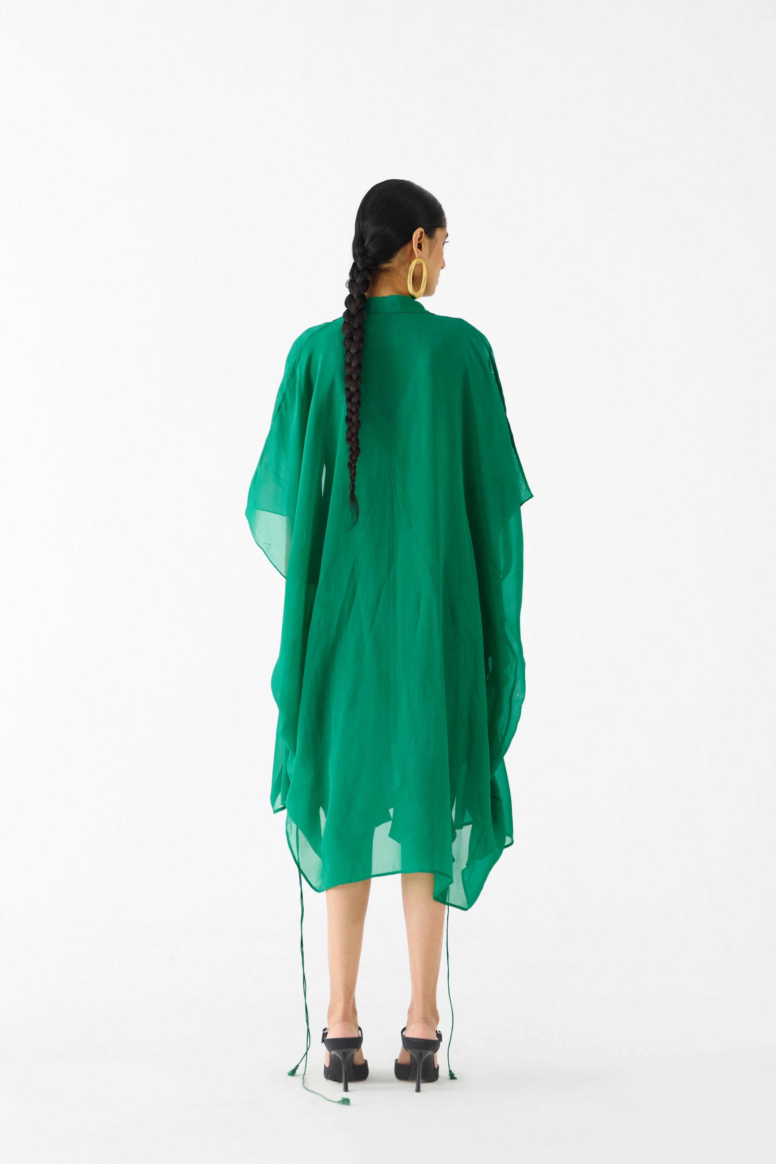 EMERALD MIDI DRESS WITH ORGANZA CAPE